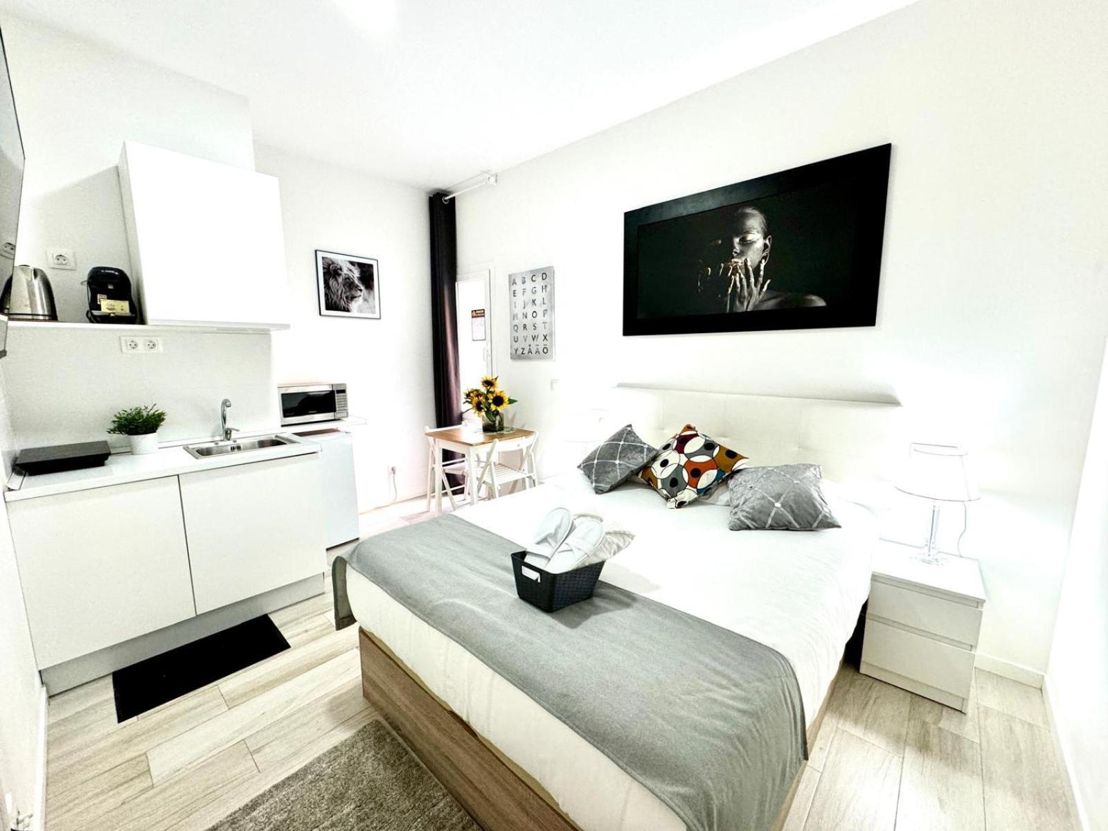 Cinco Torres Suites Madryt Zewnętrze zdjęcie