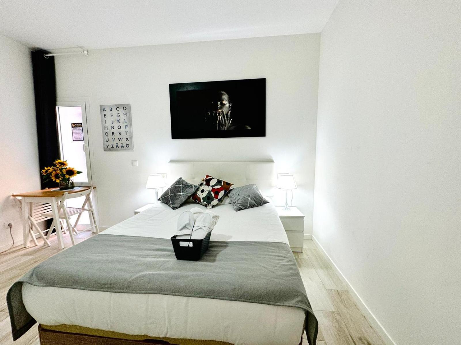 Cinco Torres Suites Madryt Zewnętrze zdjęcie