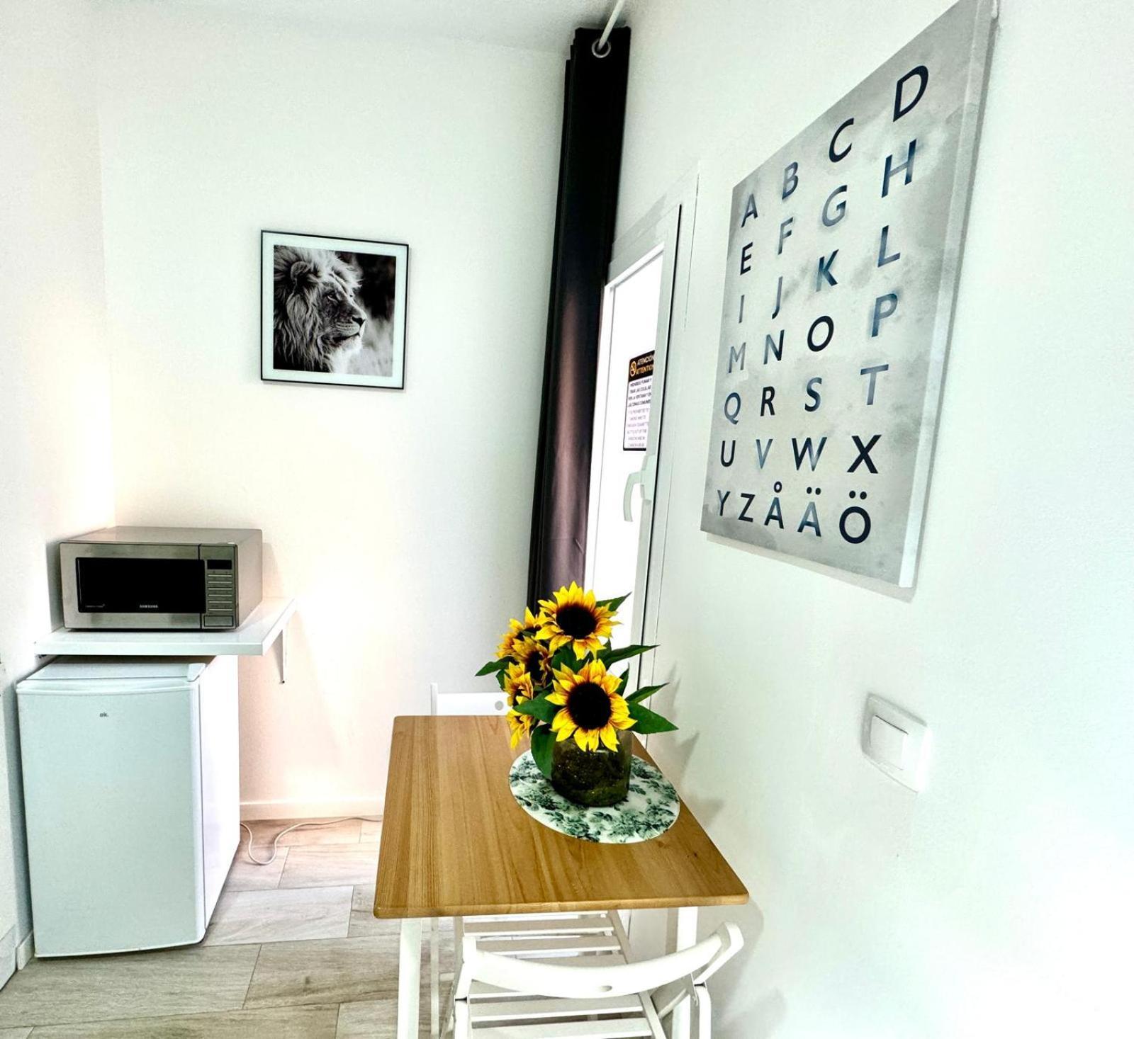 Cinco Torres Suites Madryt Zewnętrze zdjęcie
